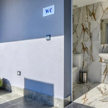 Bse15 2d, A In Madeira * Funchal (Madeira)