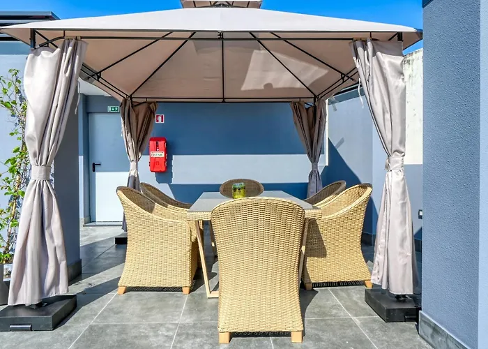 Bse15 2d, A In Madeira * 丰沙尔